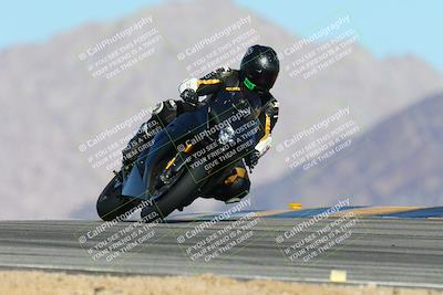 media/Feb-03-2024-SoCal Trackdays (Sat) [[767c60a41c]]/4-Turn 9 Set 1 (1040am)/